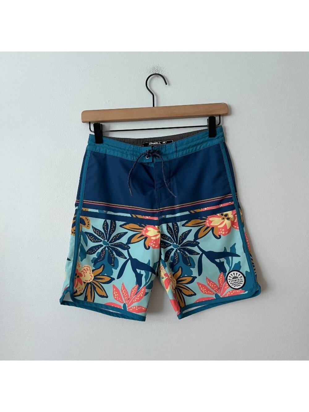 O'Neill Boy's Cruzer Boardshorts Swim Trunks Blue Tropical Floral Size 26/Large